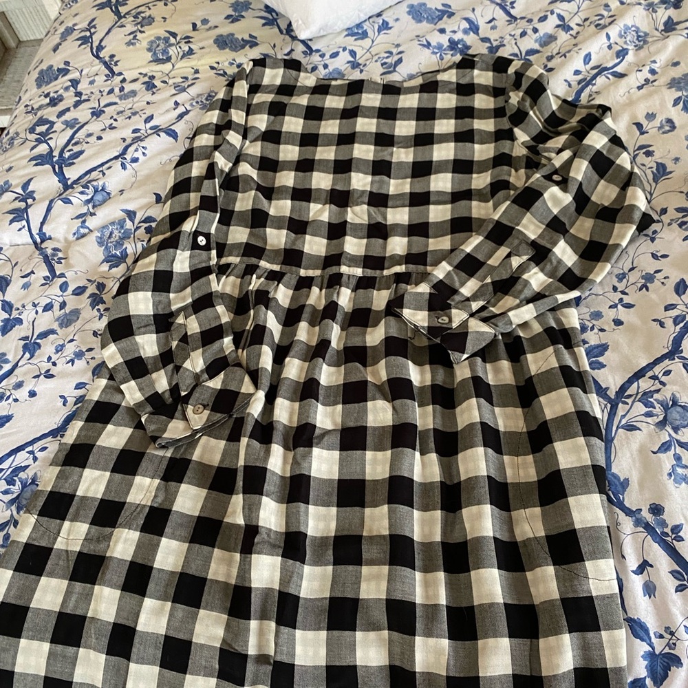 J.Jill LS double fabric dress with pockets in a black buffalo check
